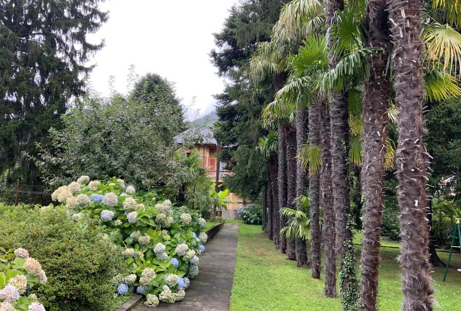 게스트하우스 Villa Del Castanar Maccagno
